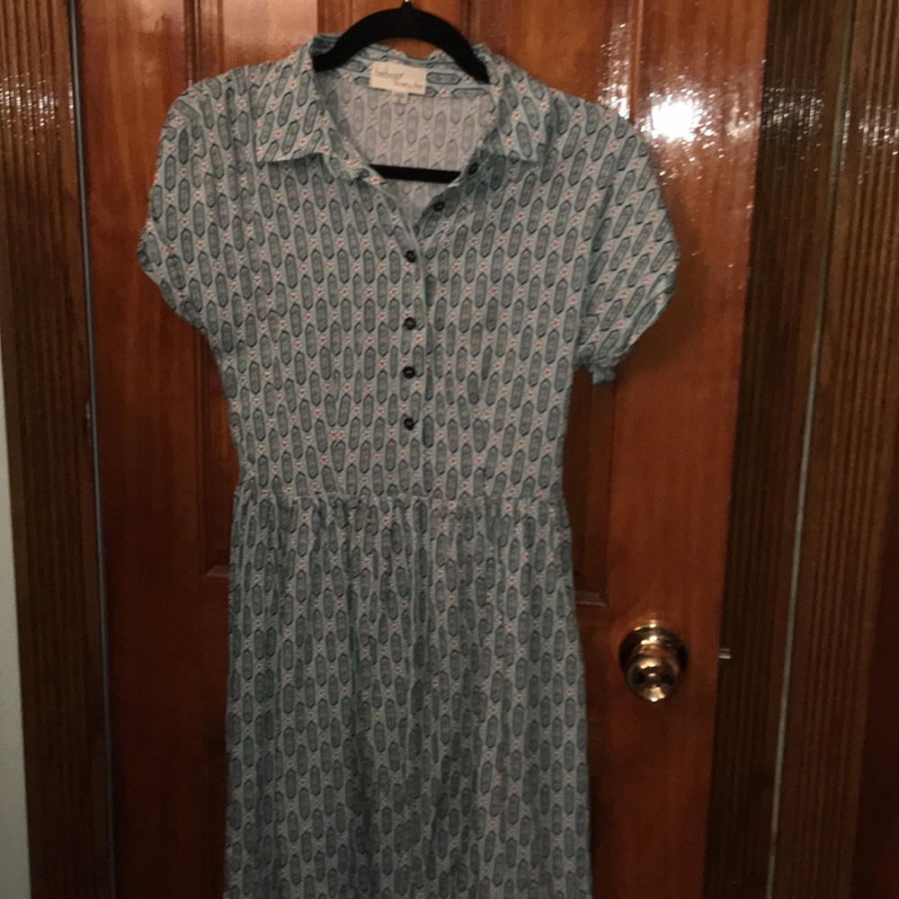 Green flower half button front casual midi